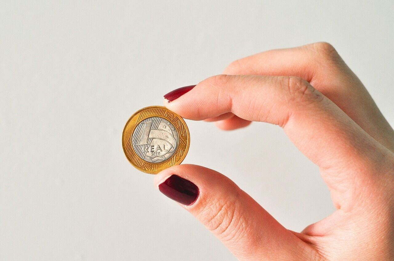 How Malaysian Freelancers Can Effectively Build an Emergency Fund with Irregular Income