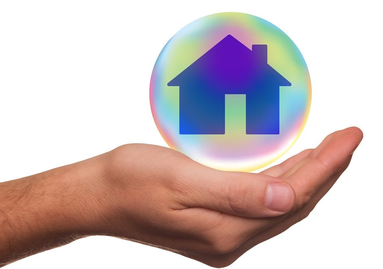 Panduan Lengkap Life Insurance dan MRTA untuk Pembeli Rumah Pertama di Kuala Lumpur dan Selangor