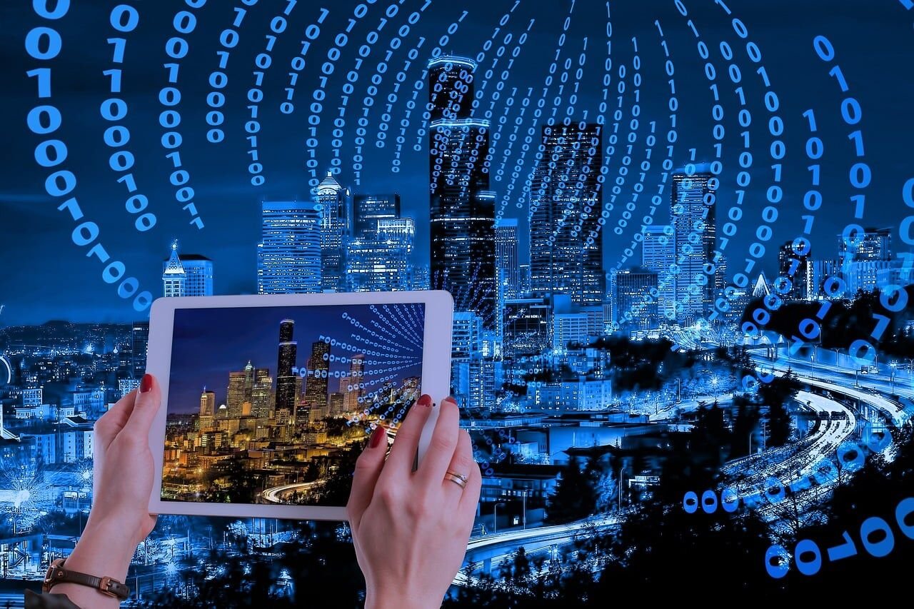 Smart AC Controller vs Smart Thermostat in Malaysia: The Essential Energy-Saving Guide for Kuala Lumpur and Selangor Homes
