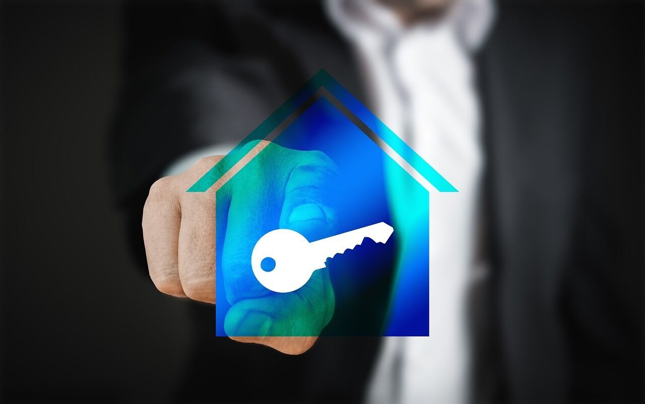 Smart Home Solutions for Kuala Lumpur Condos: Simplifying Matter, Wi-Fi, and Zigbee Automation
