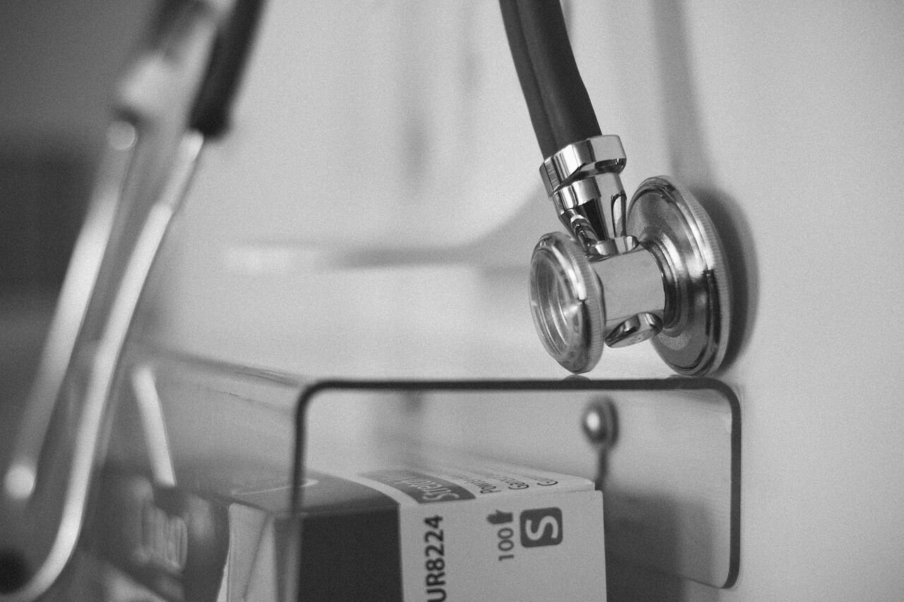 Cukupkah Perlindungan Medical Insurance Syarikat atau Perlu Personal Medical Card?