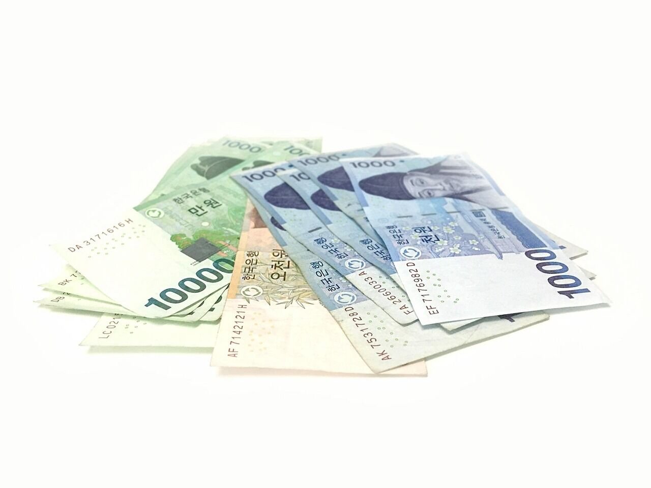 How Malaysians Can Build an Emergency Fund on a Modest Salary: Practical Steps and Tips