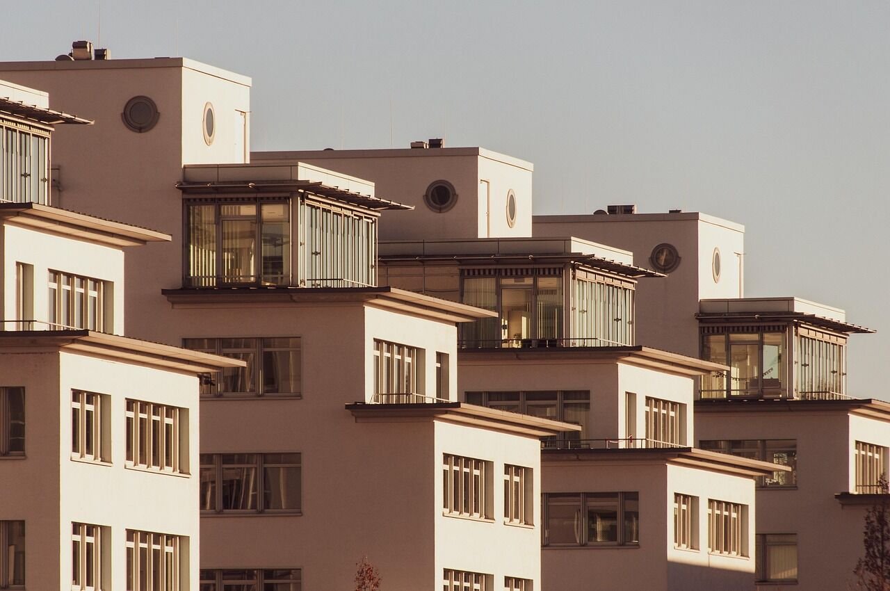 KLCC vs Mont Kiara: Choosing the Right Condo Market in Kuala Lumpur for Your Needs