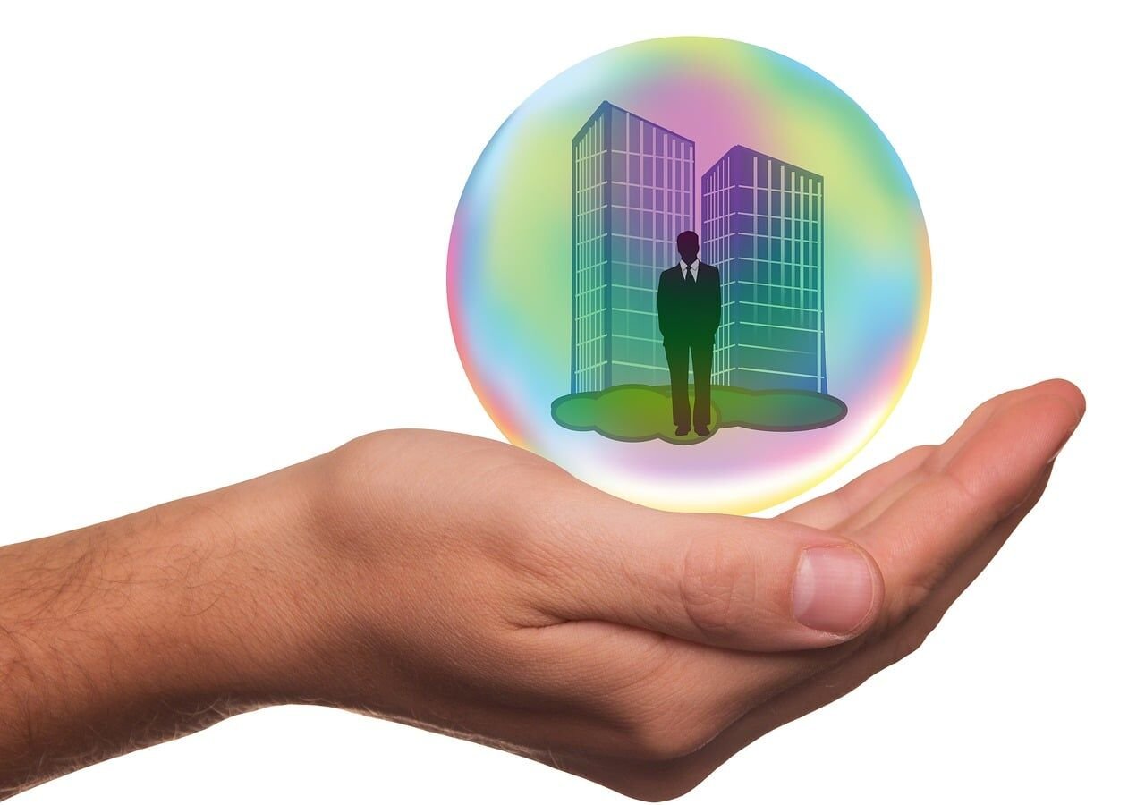 Understanding Property Insurance and Risk Management for Owners in Malaysia